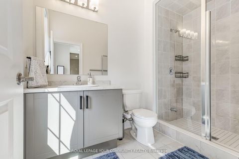 Photo 23 at 30 Marvin Avenue, GO Glenorchy, Oakville