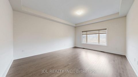 Photo 12 at 97 Milky Way Drive, Observatory, Richmond Hill