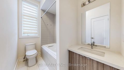 Photo 21 at 97 Milky Way Drive, Observatory, Richmond Hill