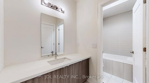 Photo 24 at 97 Milky Way Drive, Observatory, Richmond Hill