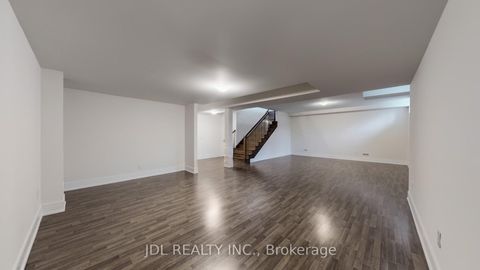 Photo 30 at 97 Milky Way Drive, Observatory, Richmond Hill