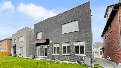 Photo 35 at 97 Milky Way Drive, Observatory, Richmond Hill