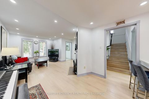 Photo 10 at 75 Mossbrook Crescent, Steeles, Toronto