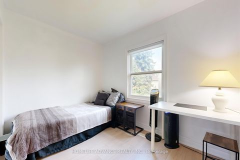 Photo 31 at 75 Mossbrook Crescent, Steeles, Toronto