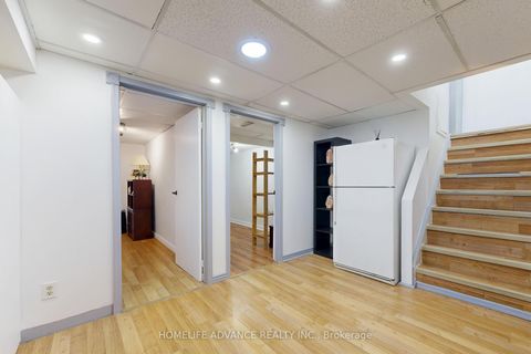 Photo 37 at 75 Mossbrook Crescent, Steeles, Toronto