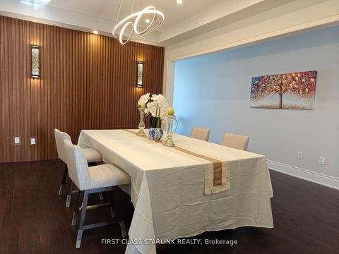 Photo 10 at 38 Crane Street, Rural Aurora, Aurora