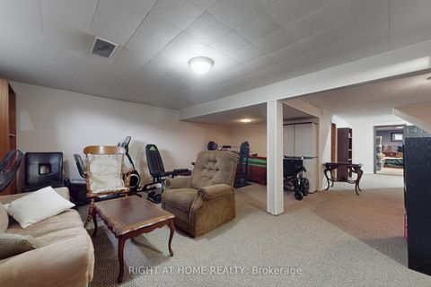 Photo 28 at 125 Fortrose Crescent, Donalda, Toronto