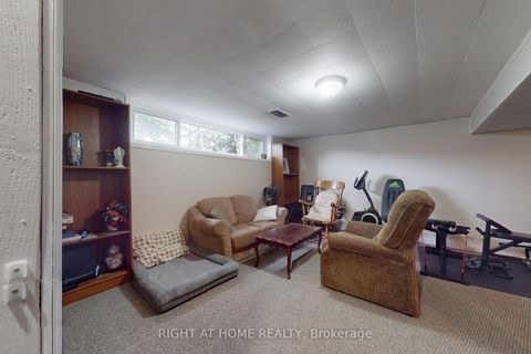 Photo 29 at 125 Fortrose Crescent, Donalda, Toronto