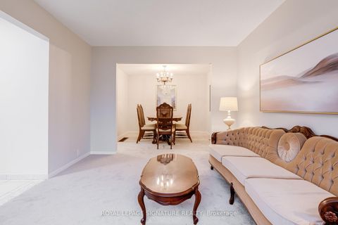 Photo 8 at 35 Parsonage Drive, Malvern, Toronto