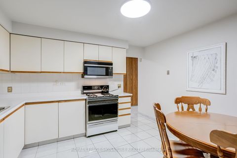 Photo 16 at 35 Parsonage Drive, Malvern, Toronto