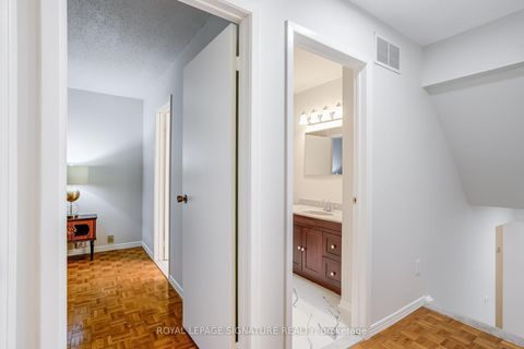 Photo 22 at 35 Parsonage Drive, Malvern, Toronto