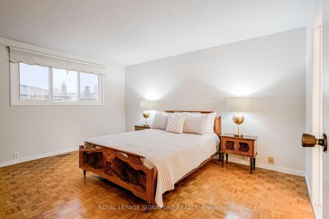 Photo 23 at 35 Parsonage Drive, Malvern, Toronto
