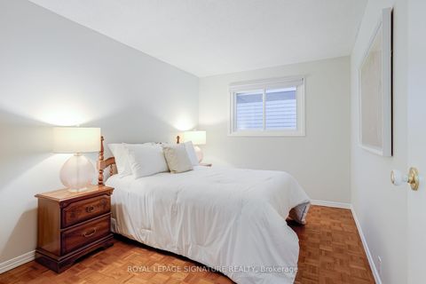 Photo 30 at 35 Parsonage Drive, Malvern, Toronto