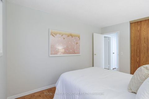 Photo 32 at 35 Parsonage Drive, Malvern, Toronto