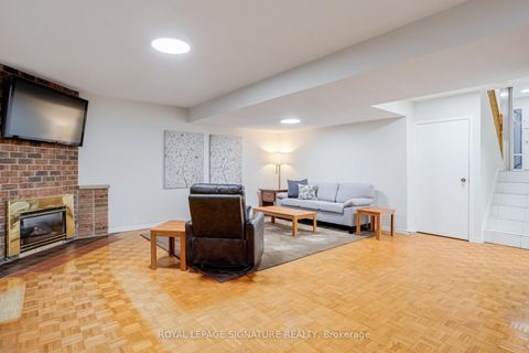 Photo 34 at 35 Parsonage Drive, Malvern, Toronto