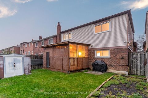 Photo 40 at 35 Parsonage Drive, Malvern, Toronto