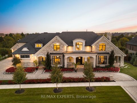 Photo 1 at 205 Northern Pines Boulevard, Kleinburg, Vaughan