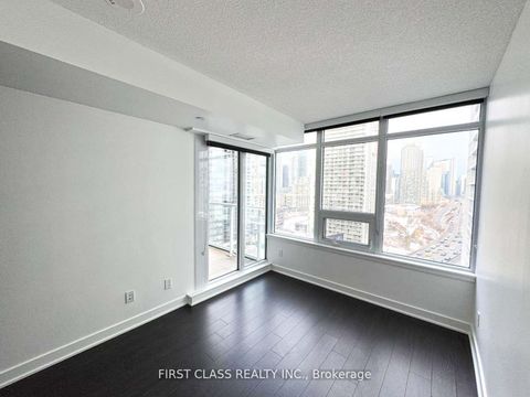 Photo 10 at 2008 - 19 Bathurst St Street, Waterfront Communities C1, Toronto