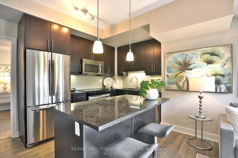 Photo 11 at 103 - 128 Garden Drive, CO Central, Oakville