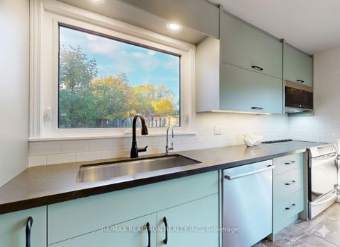 Photo 6 at 1217 Lambeth Road, FA Falgarwood, Oakville