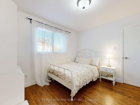 Photo 22 at 1217 Lambeth Road, FA Falgarwood, Oakville