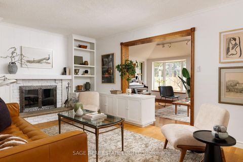 Photo 4 at 106 Timberbank Boulevard, L'Amoreaux, Toronto