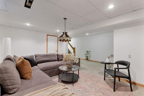 Photo 33 at 106 Timberbank Boulevard, L'Amoreaux, Toronto