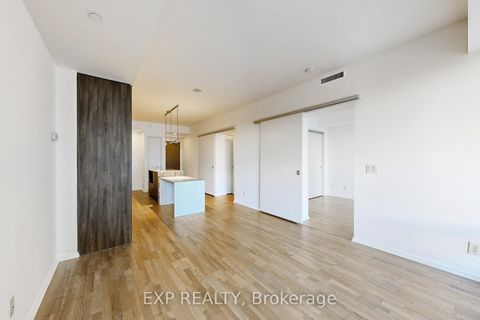 Photo 4 at 3211 - 1 Bloor Street E, Yonge Corridor, Toronto