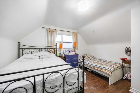 Photo 9 at 135 Allenby Avenue, Old Rexdale, Toronto