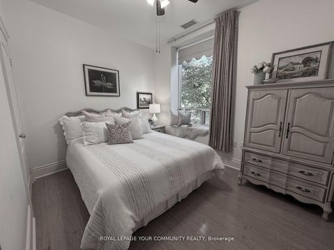 Photo 15 at 112 - 88 Grandview Way, Willowdale East, Toronto