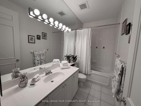 Photo 17 at 112 - 88 Grandview Way, Willowdale East, Toronto