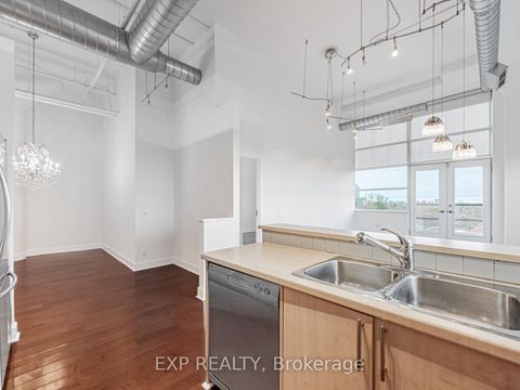 Photo 7 at 411 - 1001 Roselawn Avenue, Belgravia, Toronto