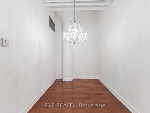 Photo 14 at 411 - 1001 Roselawn Avenue, Belgravia, Toronto