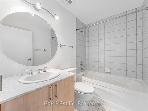 Photo 21 at 411 - 1001 Roselawn Avenue, Belgravia, Toronto