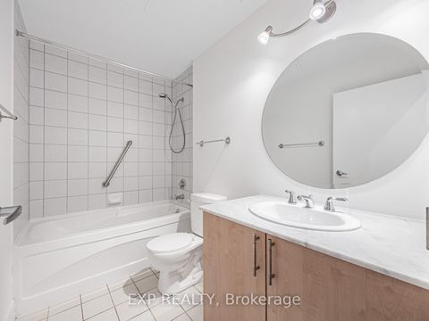 Photo 25 at 411 - 1001 Roselawn Avenue, Belgravia, Toronto
