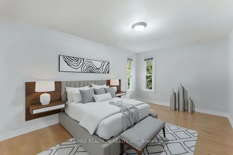 Photo 20 at 44 Hood Crescent, Steeles, Toronto