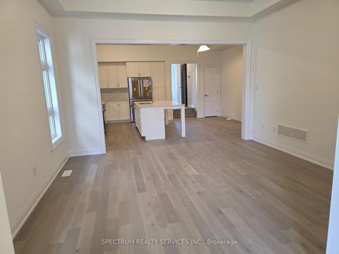 Photo 2 at 84 Adario Crescent, Vellore Village, Vaughan