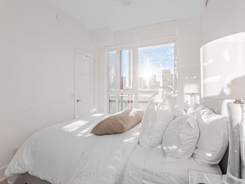 Photo 18 at 2202 - 120 Parliament Street, Moss Park, Toronto