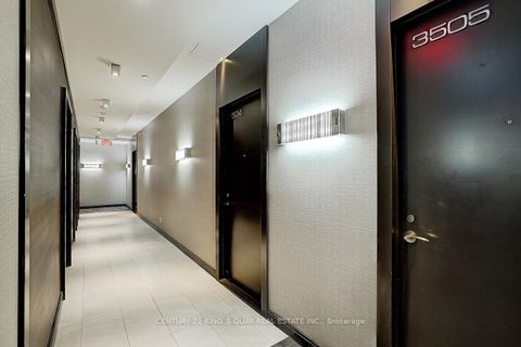 Photo 11 at 3505 - 5 Valhalla Inn Road NW, City Centre West, Toronto