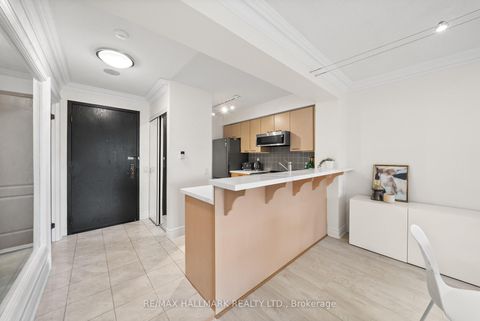 Photo 3 at 309 - 2 Clairtrell Road, Willowdale East, Toronto