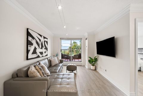 Photo 14 at 309 - 2 Clairtrell Road, Willowdale East, Toronto