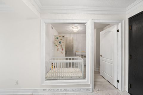 Photo 18 at 309 - 2 Clairtrell Road, Willowdale East, Toronto