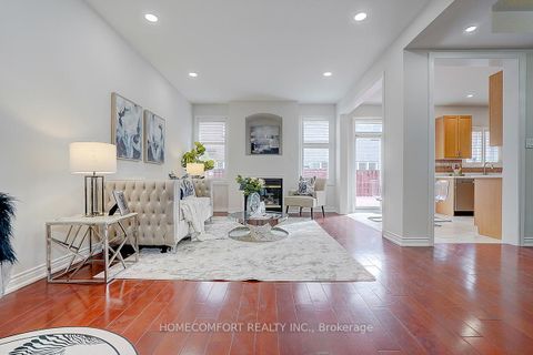 Photo 8 at 9 Chipmunk Trail, Vellore Village, Vaughan