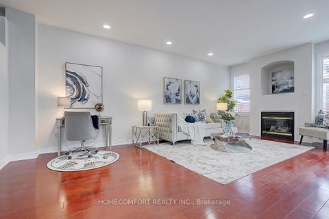 Photo 19 at 9 Chipmunk Trail, Vellore Village, Vaughan