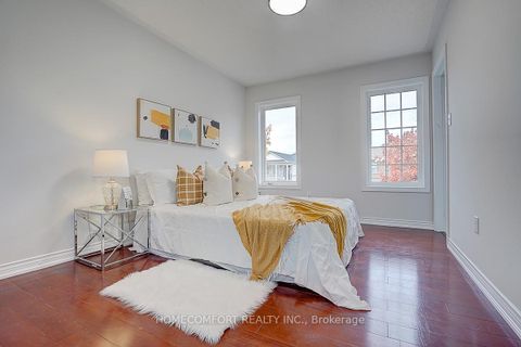 Photo 34 at 9 Chipmunk Trail, Vellore Village, Vaughan