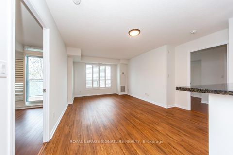 Photo 3 at 512 - 120 Dallimore Circle, Don Mills, Toronto
