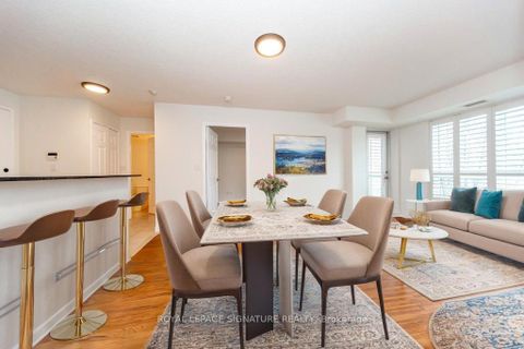 Photo 9 at 512 - 120 Dallimore Circle, Don Mills, Toronto