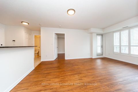 Photo 10 at 512 - 120 Dallimore Circle, Don Mills, Toronto