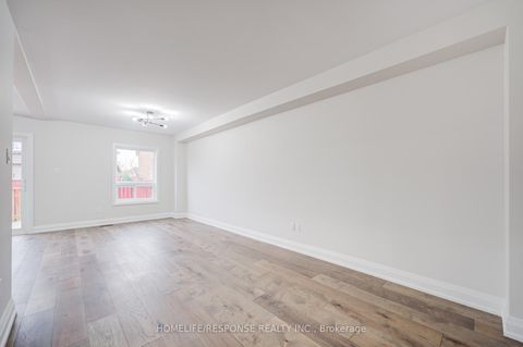 Photo 12 at 49 Kale Crescent, Maple, Vaughan