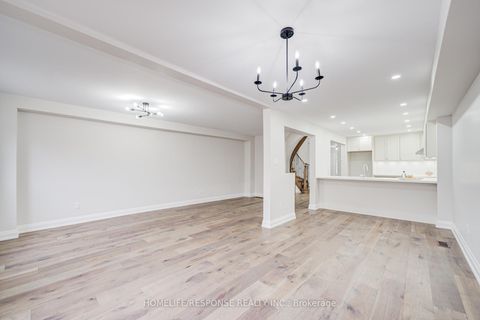 Photo 17 at 49 Kale Crescent, Maple, Vaughan